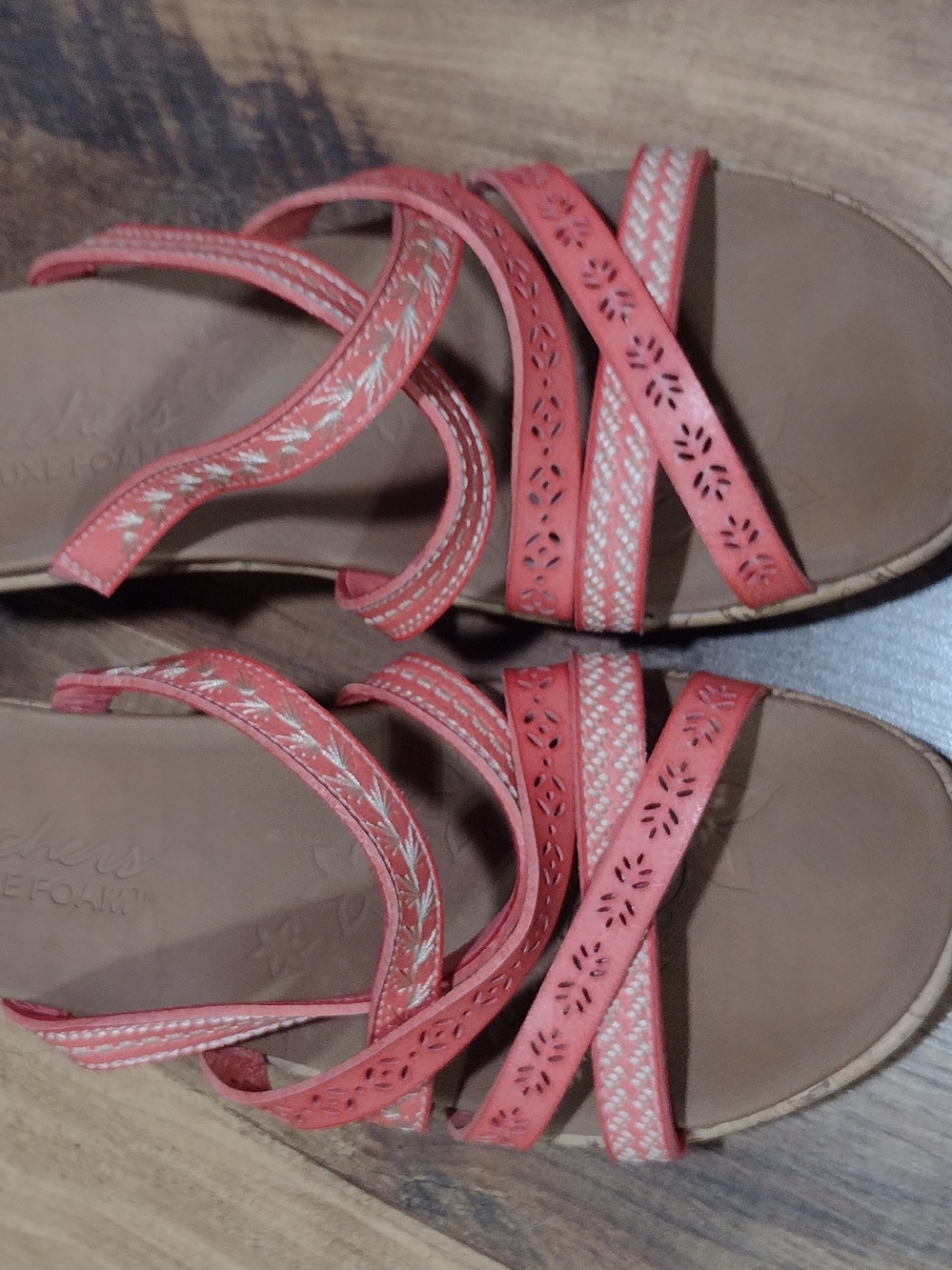 Sketchers Women’s Coral Strappy Comfort Cork Wedge Sandals Sz 8